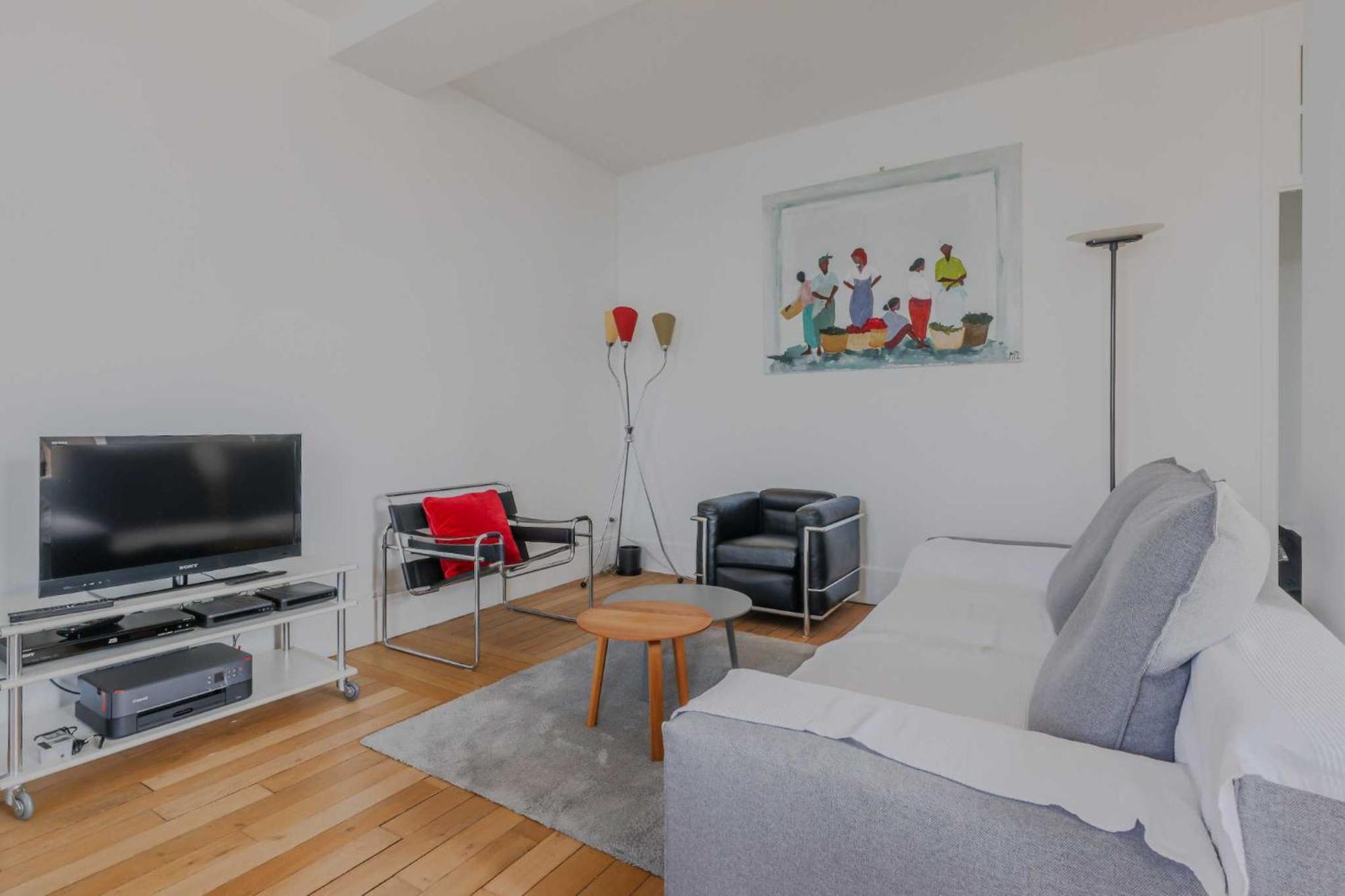 Magnificent Apartment- 2br 4p- Near Sacre-coeur Apartment *